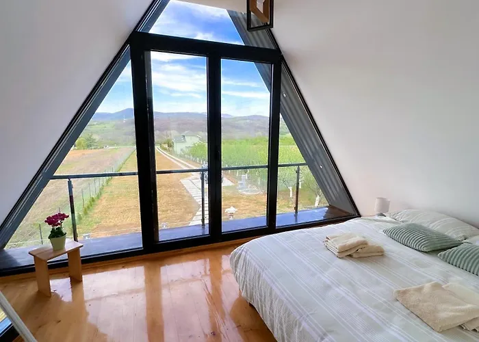 Kod Lutajuceg ヴィラ